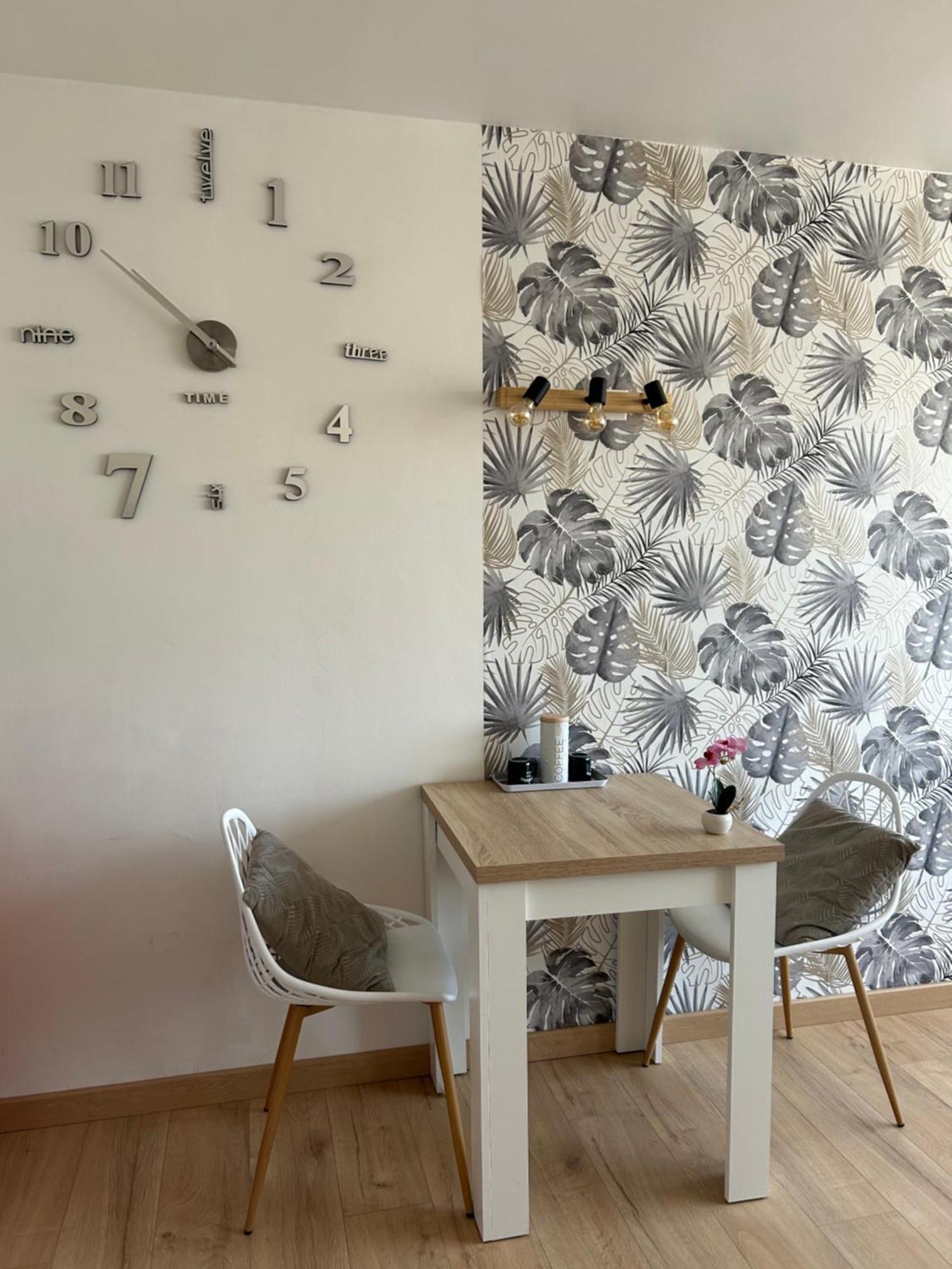 Aiglon Apartment *